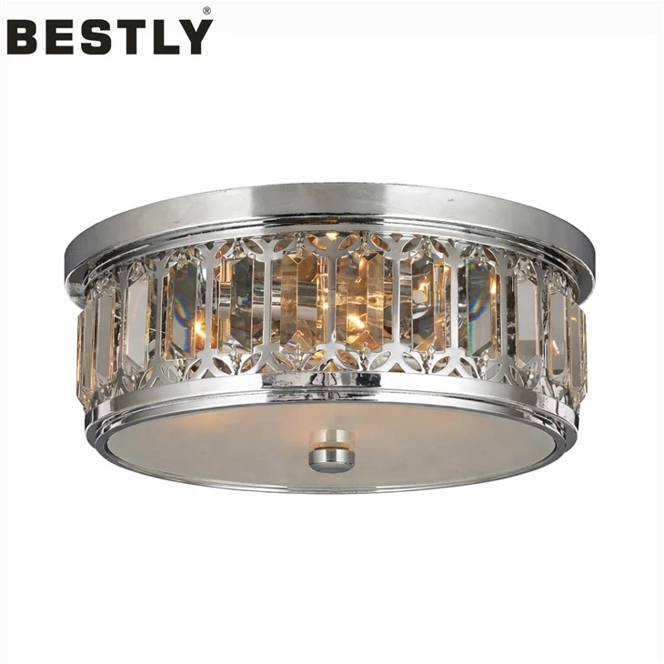 Semplice apparecchio di illuminazione a soffitto in cristallo